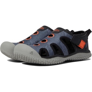 KEEN Kids’ Stingray Closed Toe Water Sandals(Black/Safety Orange)