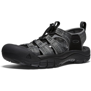 KEEN Men’s Newport H2 Closed Toe Water Sandals(Black/Steel Grey)