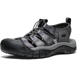KEEN Men’s Newport H2 Closed Toe Water Sandals(Magnet/Chevron)