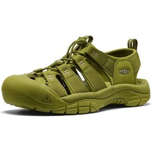 KEEN Men’s Newport H2 Closed Toe Water Sandals(Monochrome/Golden Cyprus)